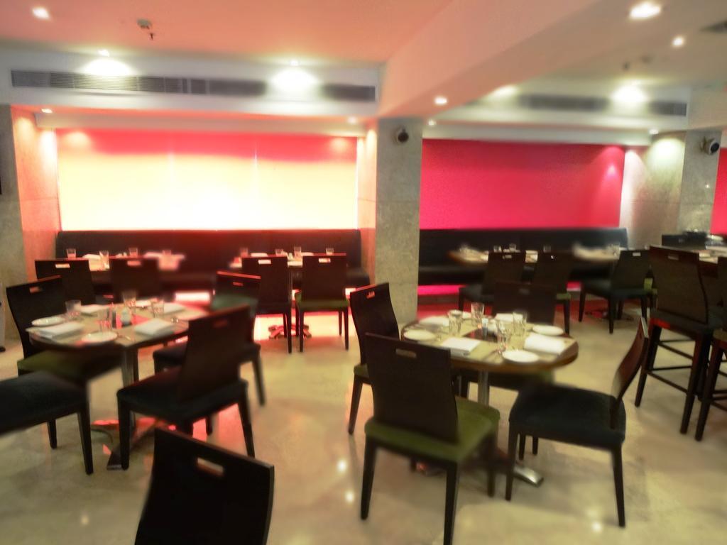 Royal Orchid Central Bangalore, Mg Road Exteriör bild
