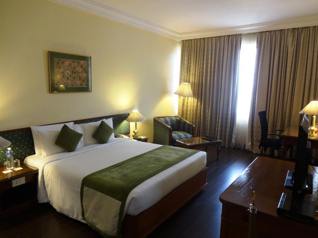 Royal Orchid Central Bangalore, Mg Road Rum bild