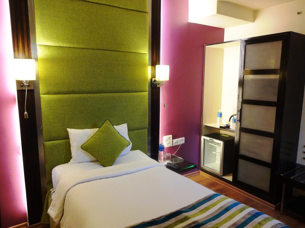 Royal Orchid Central Bangalore, Mg Road Rum bild