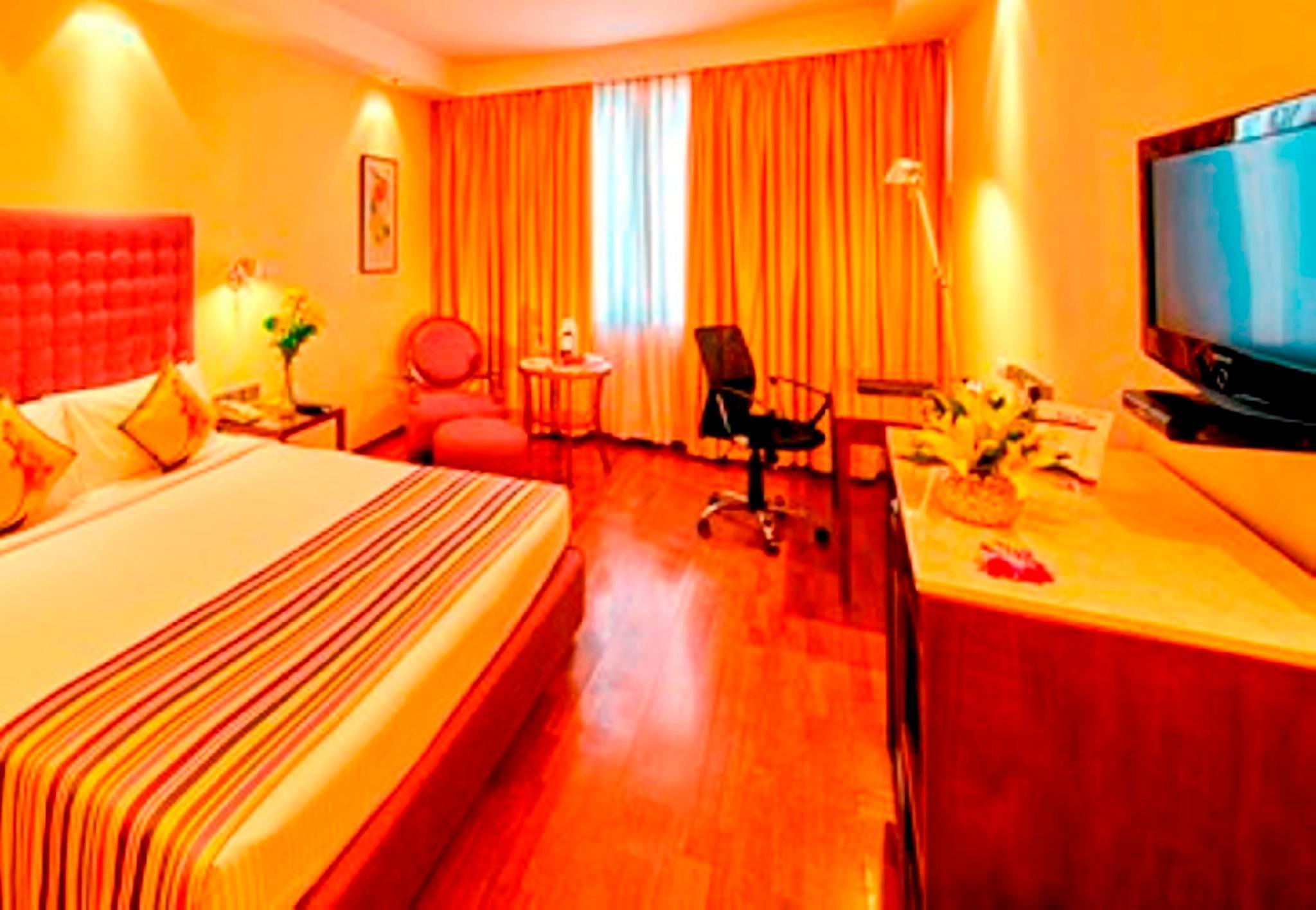Royal Orchid Central Bangalore, Mg Road Exteriör bild
